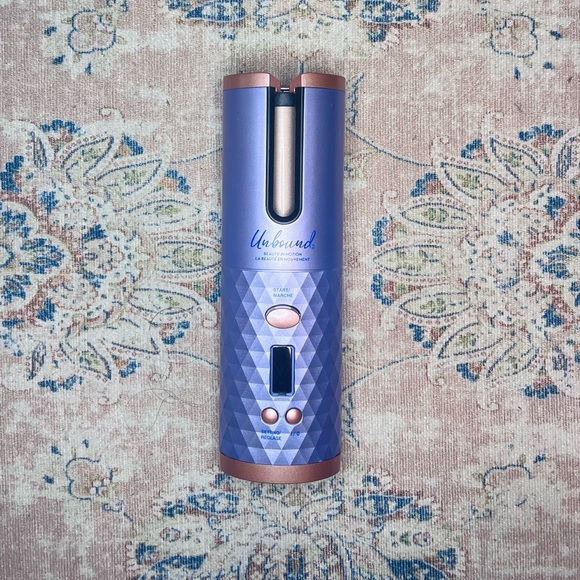 Conair Unbounded Wireless Hair Curler - Picture 1 of 7